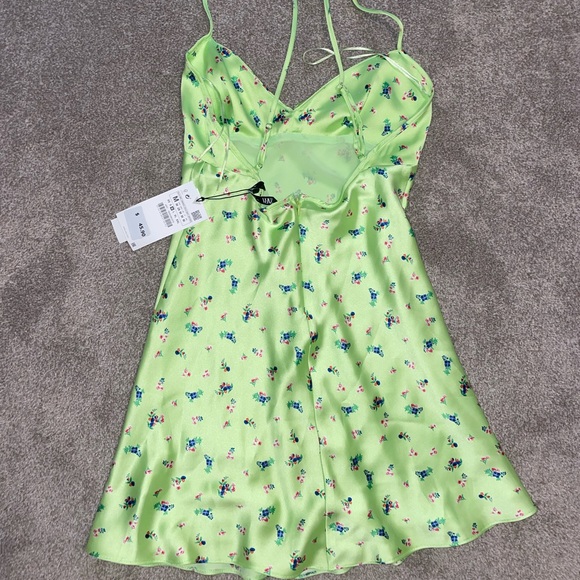 Zara dress! - Picture 2 of 3